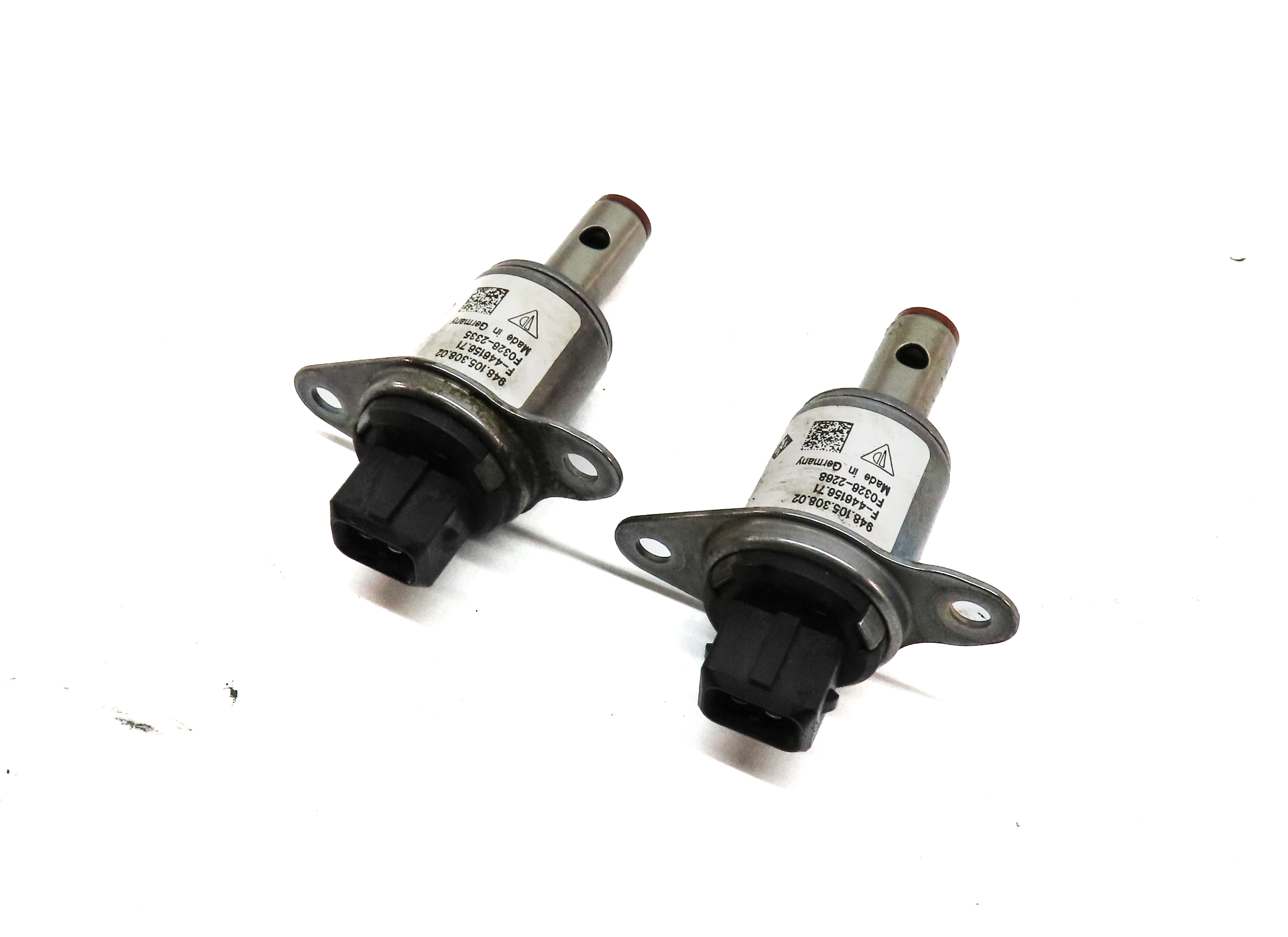 2011 PORSCHE PANAMERA (970 G1) 3.6L ENGINE CAMSHAFT ADJUSTER SOLENOID SET/2 — exact item pictured